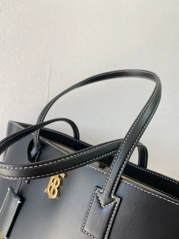 Official oldcobbler BURBERRY Medium Monogram Motif Leather Tote 0129