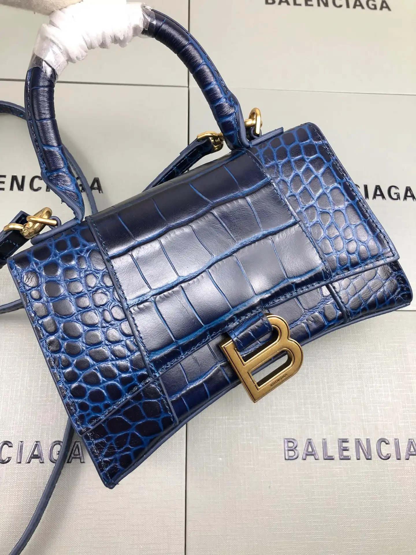 Official oldcobbler BALENCIAGA HOURGLASS XS TOP HANDLE BAG 0131