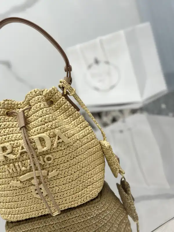 Official oldcobbler PRADA  Bucket Bag 0126