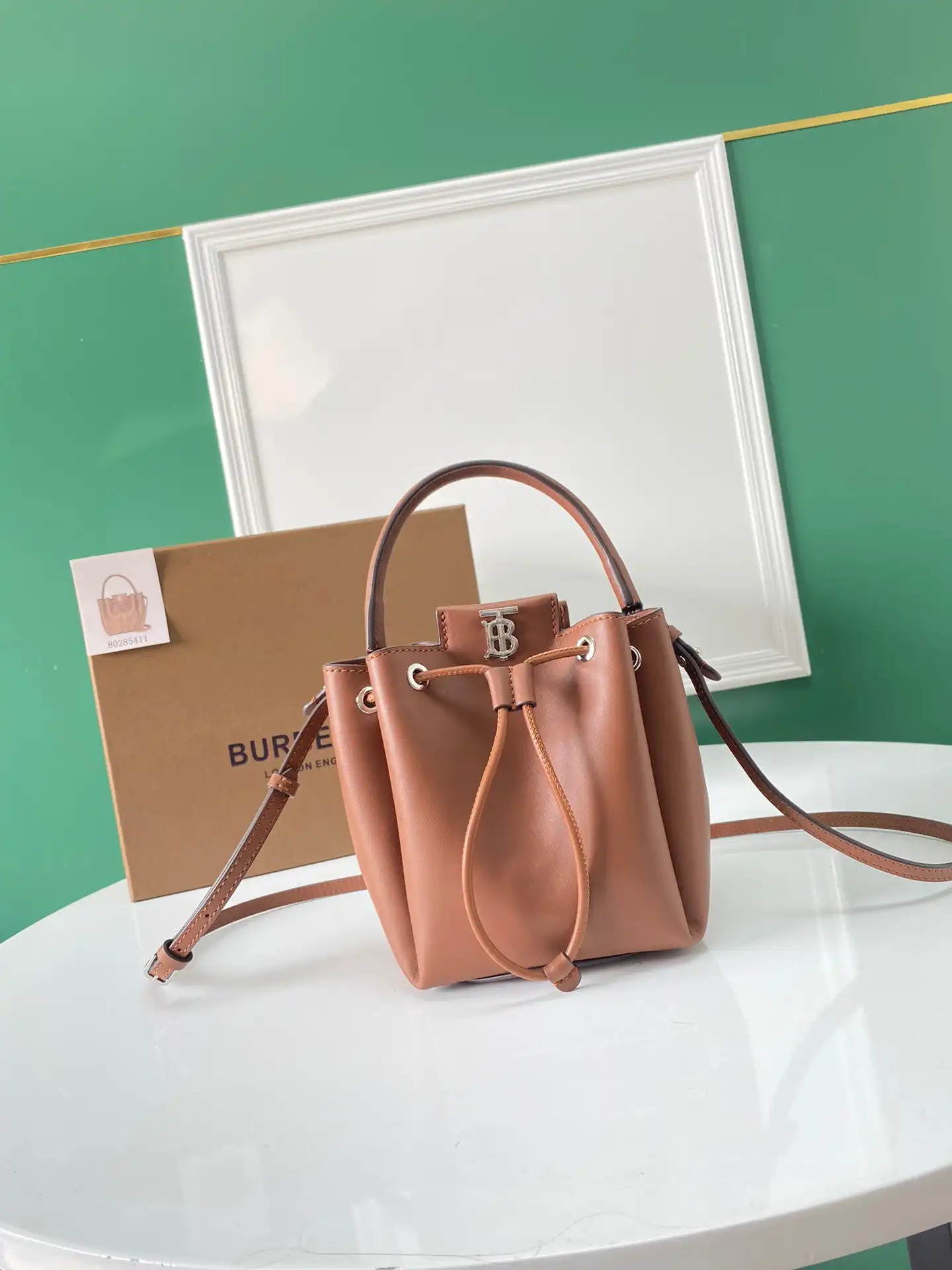 Official oldcobbler BURBERRY Bucket Bag 0129