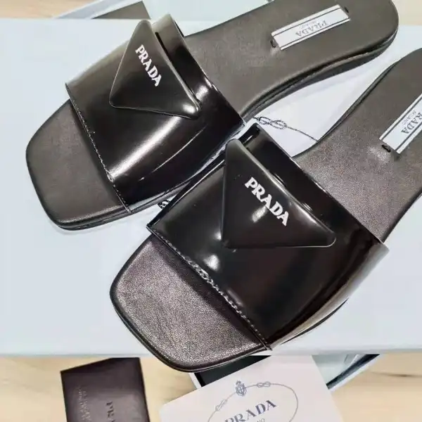 Official oldcobbler PRADA slides 0123