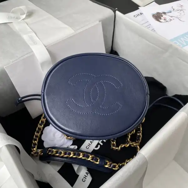 Official oldcobbler CHANEL SMALL BUCKET BAG 0128