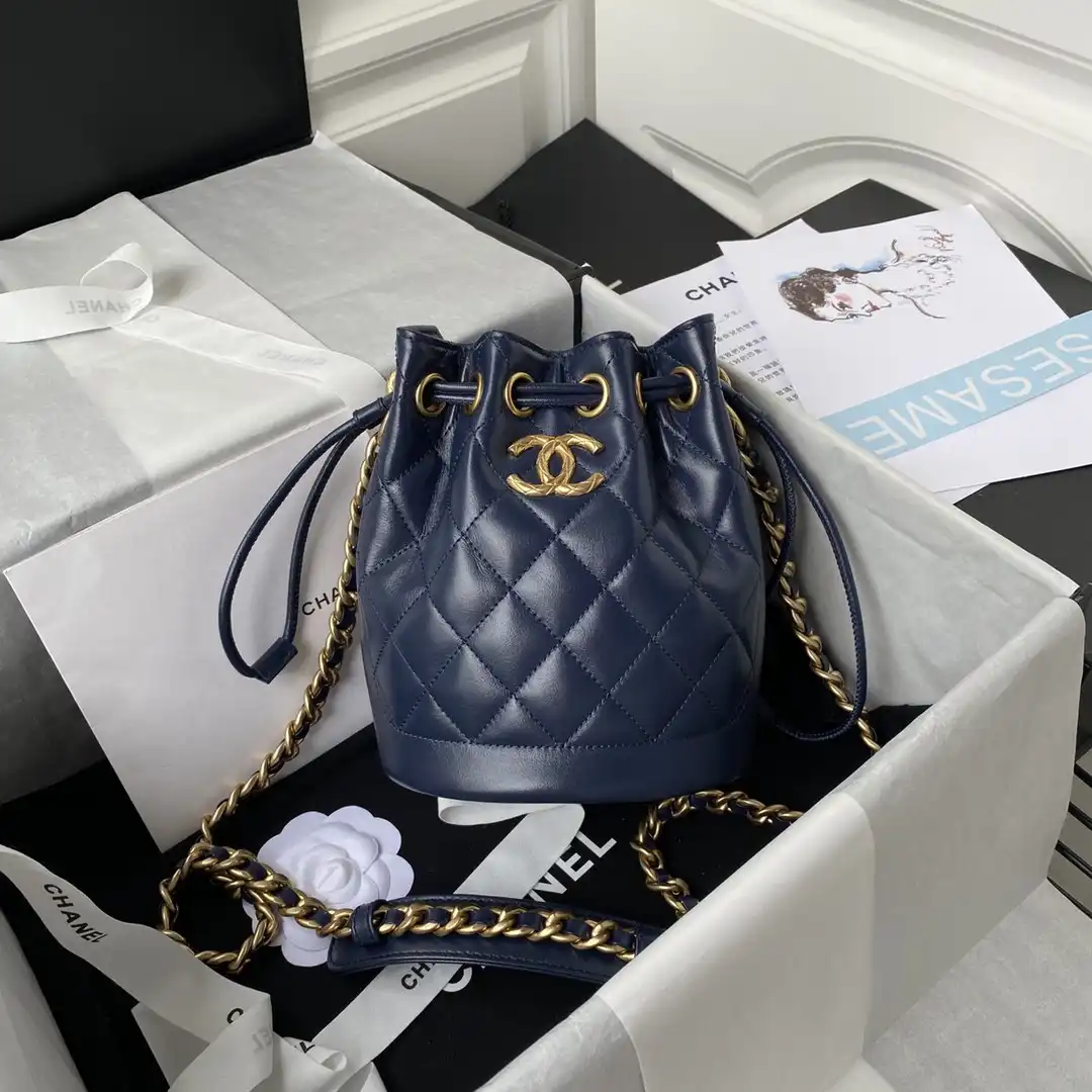 Official oldcobbler CHANEL SMALL BUCKET BAG 0128