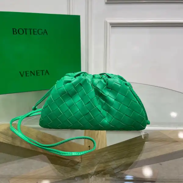 Official oldcobbler BOTTEGA VENETA MINI POUCH 0124