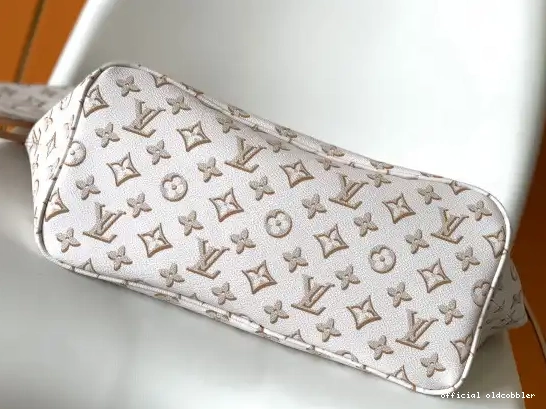 Official oldcobbler LOUIS NEVERFULL VUITTON MM 0217