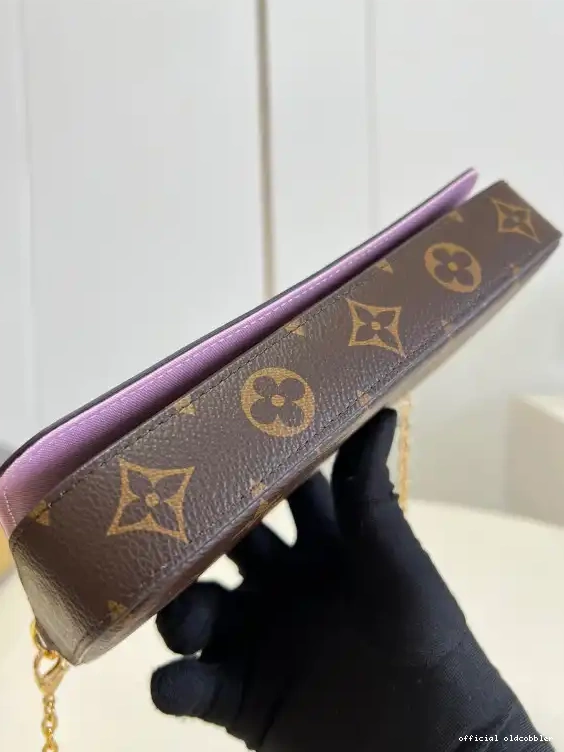 Official oldcobbler LOUIS VUITTON FÉLICIE POCHETTE 0227