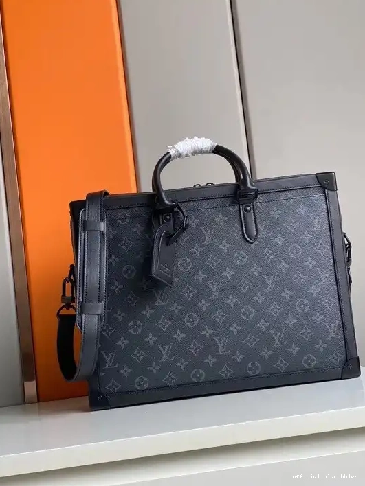 Official oldcobbler VUITTON LOUIS SOFT TRUNK 0212