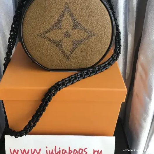 Official oldcobbler VUITTON LOUIS BC BOURSICOT 0219