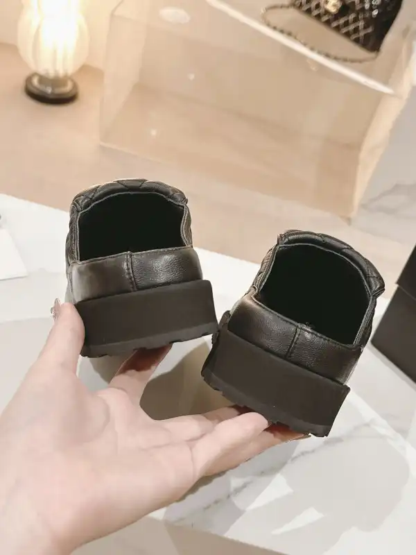 Official oldcobbler CHANEL SANDAL mules 0203