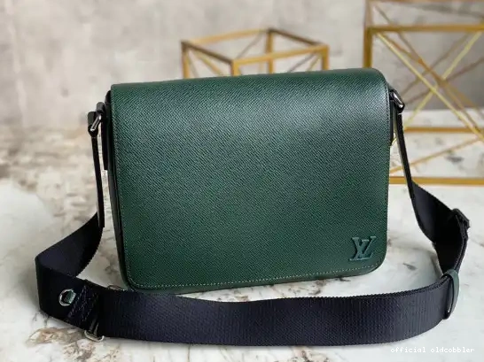 Official oldcobbler DISTRICT VUITTON LOUIS PM 0211