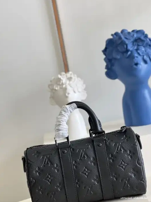 Official oldcobbler LOUIS BANDOULIÈRE VUITTON KEEPALL 25 0218