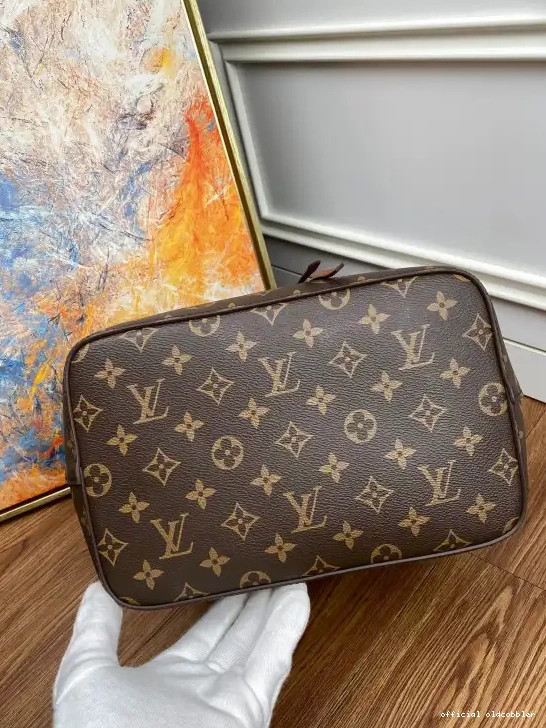 Official oldcobbler VUITTON NÉONOÉ LOUIS 0212