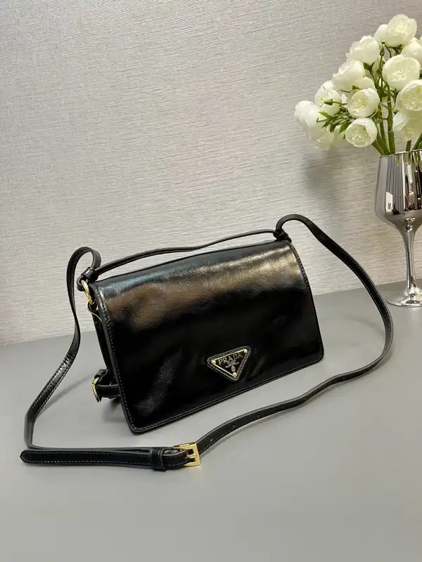 Official oldcobbler Prada Messenger Bag-23*15*8.5CM 0205