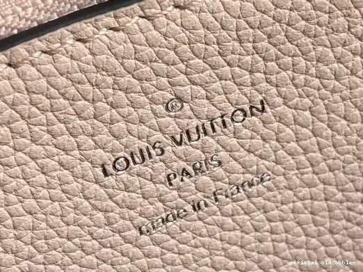 Official oldcobbler BELLA VUITTON TOTE LOUIS 0228