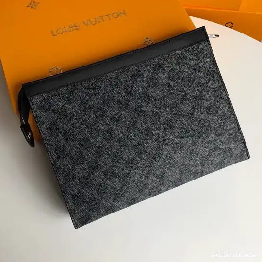 Official oldcobbler CHANELutch Vuitton Louis M41696 0210