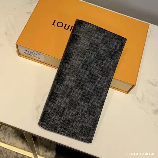 Official oldcobbler WALLET LOUIS ALEXANDRE VUITTON 0215