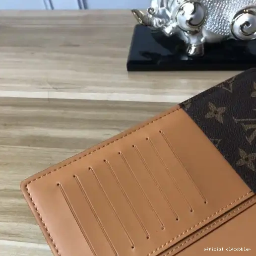 Official oldcobbler WALLET BRAZZA LOUIS VUITTON 0225