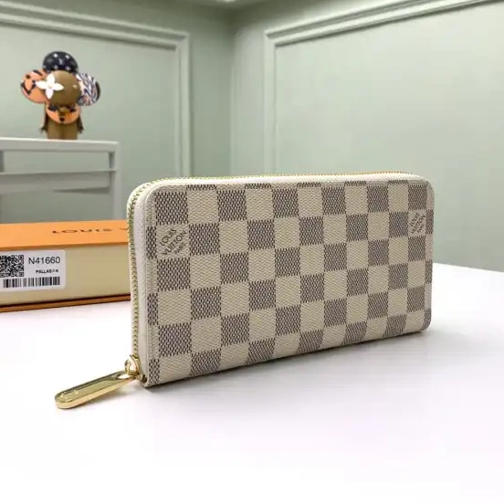 Official oldcobbler WALLET LOUIS ZIPPY VUITTON 0220