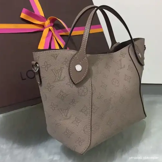 Official oldcobbler HINA LOUIS VUITTON PM 0220