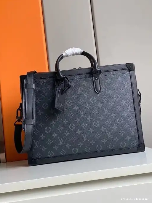 Official oldcobbler VUITTON LOUIS SOFT TRUNK 0212